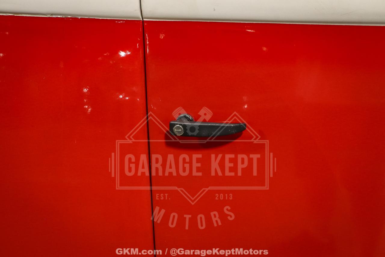 1973 Volkswagen Type 2 Bus