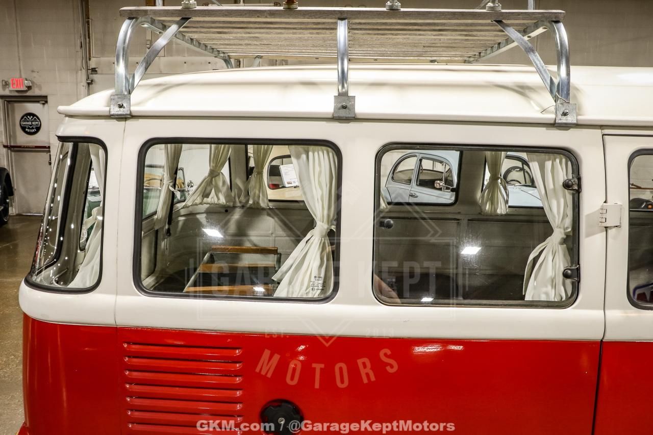 1973 Volkswagen Type 2 Bus