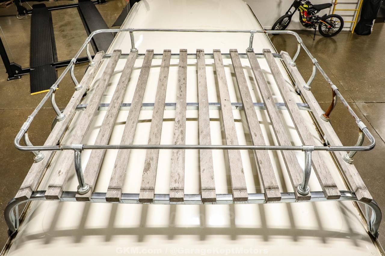 1973 Volkswagen Type 2 Bus