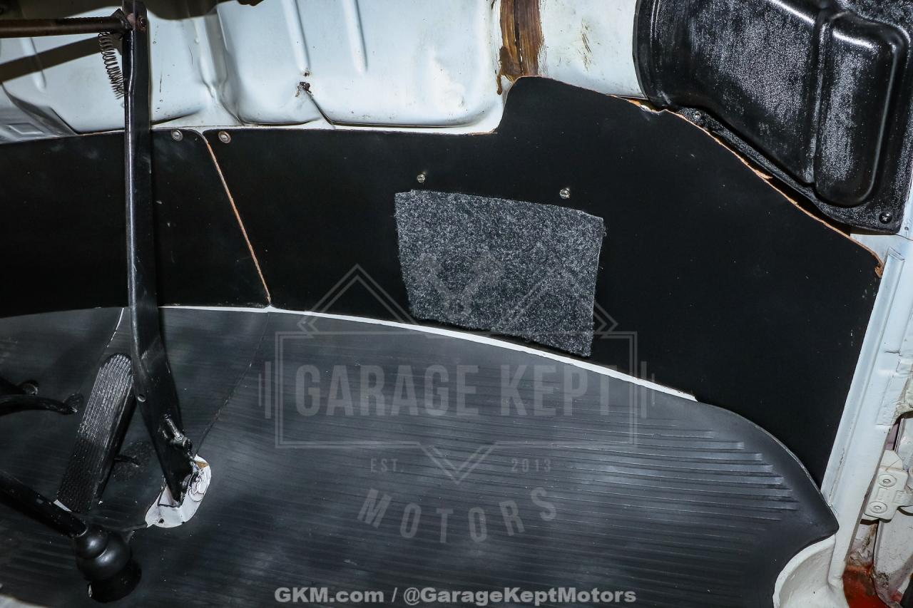 1973 Volkswagen Type 2 Bus