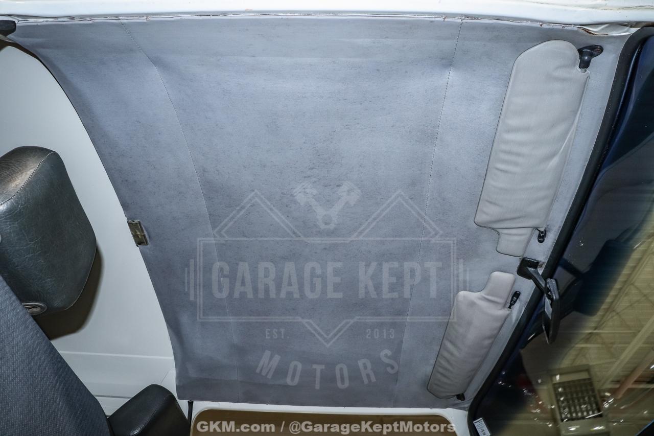 1973 Volkswagen Type 2 Bus