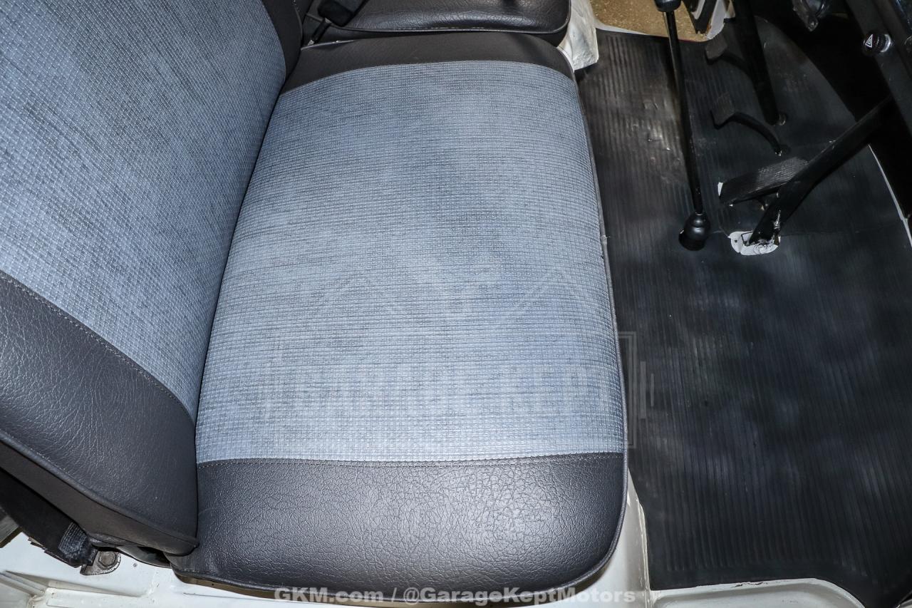 1973 Volkswagen Type 2 Bus