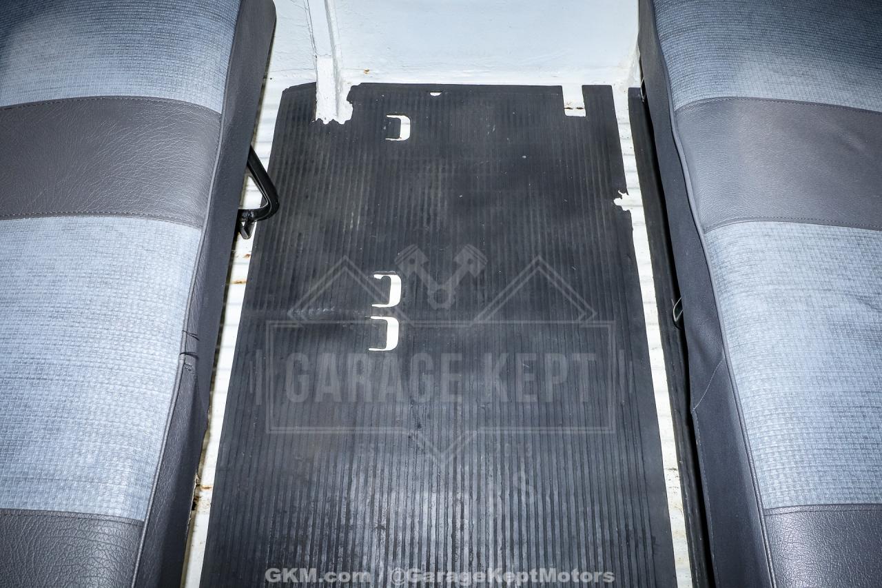 1973 Volkswagen Type 2 Bus