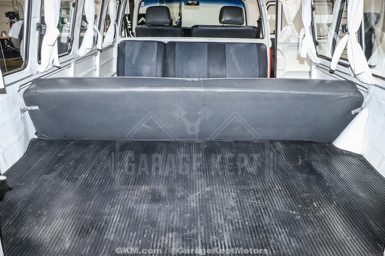 1973 Volkswagen Type 2 Bus