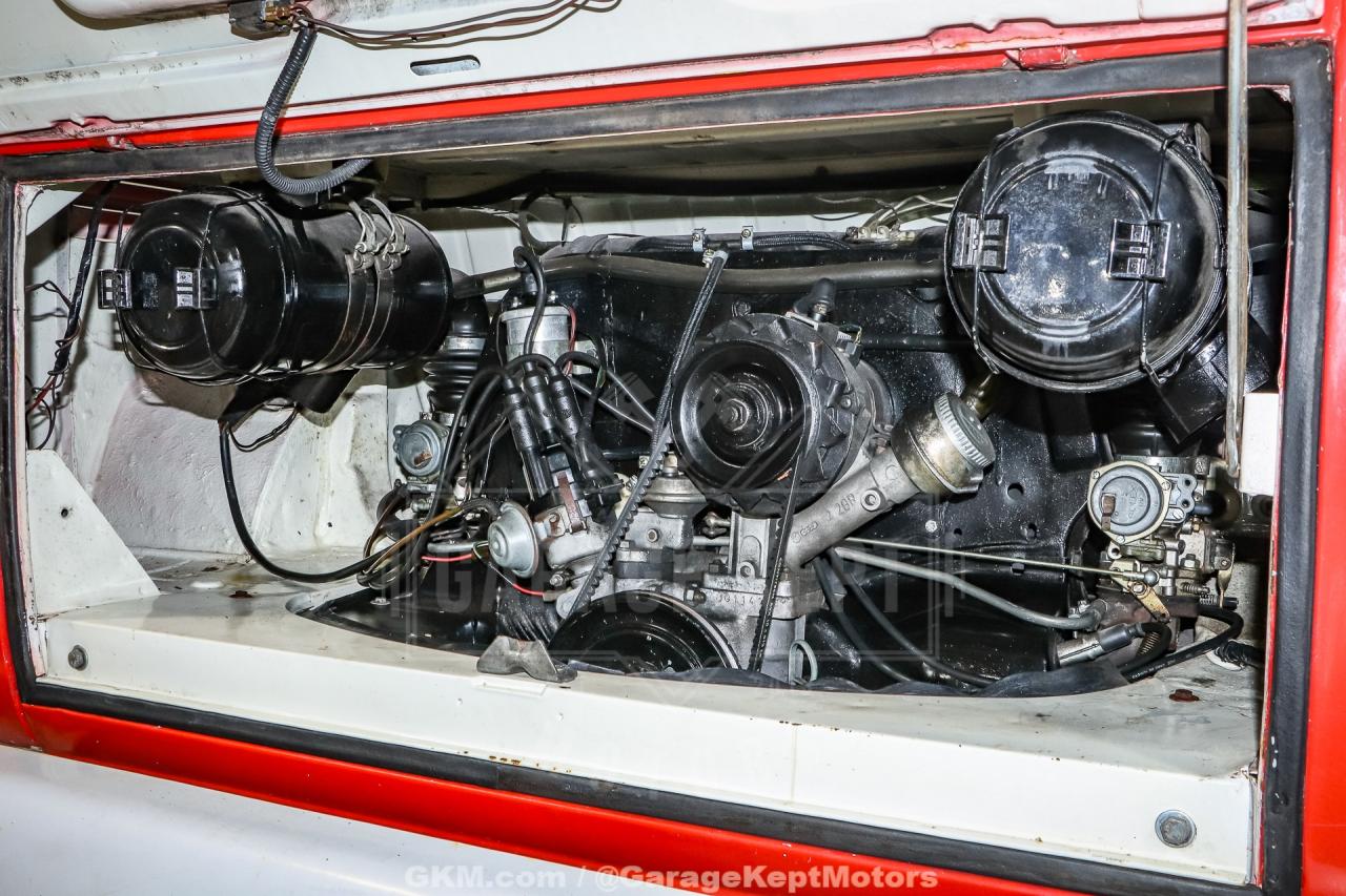 1973 Volkswagen Type 2 Bus