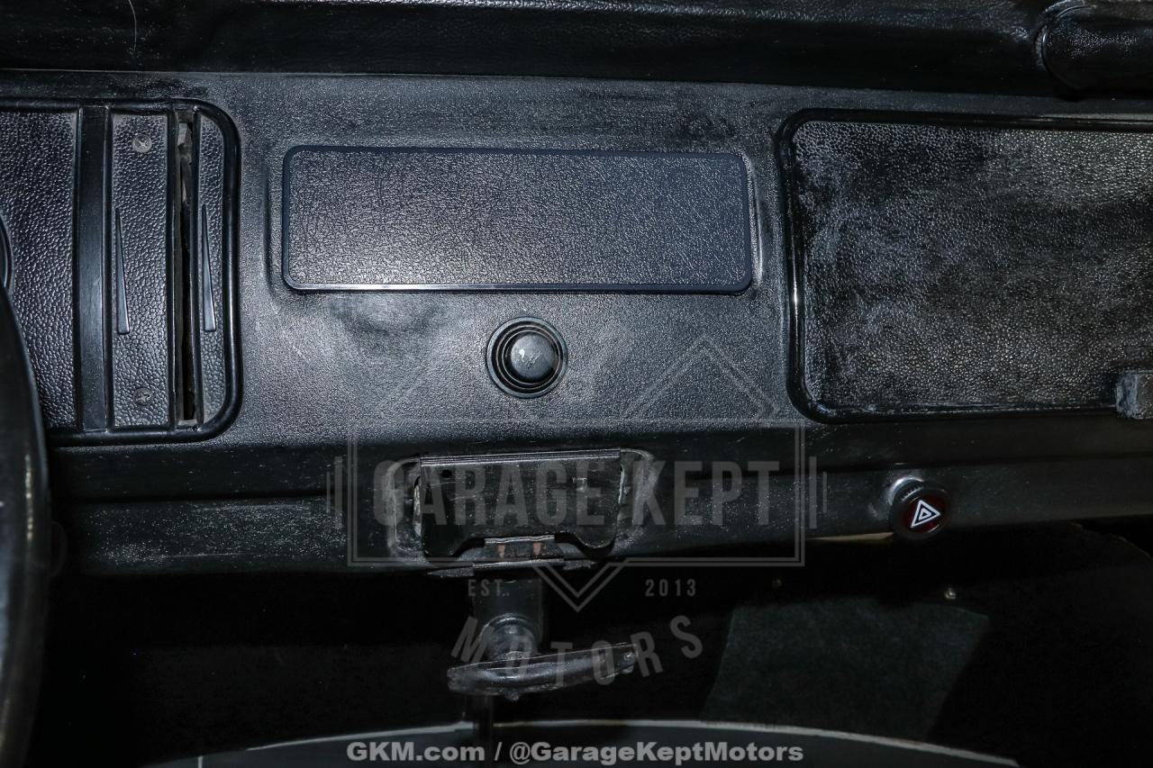 1973 Volkswagen Type 2 Bus