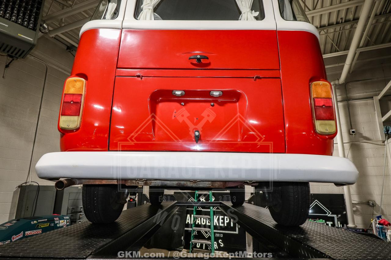 1973 Volkswagen Type 2 Bus