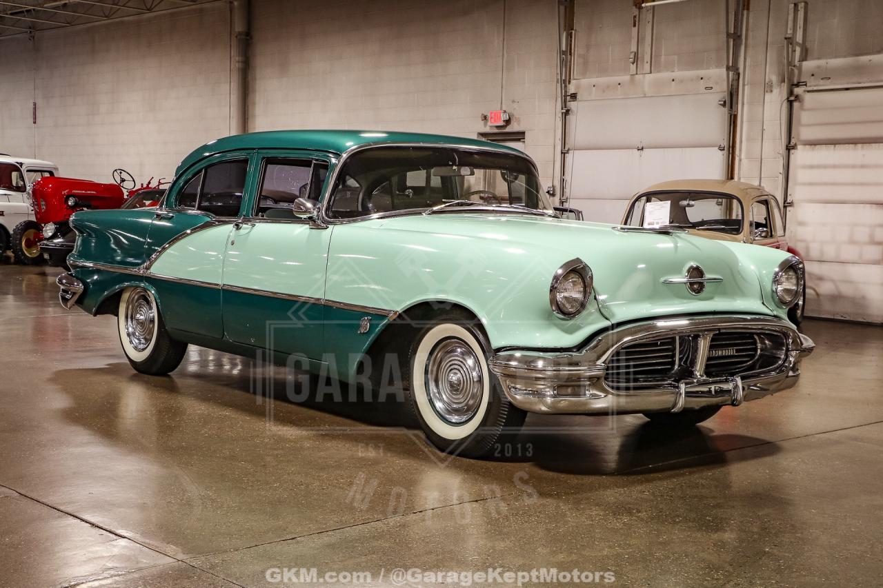 1956 Oldsmobile Super 88 Holiday Sedan
