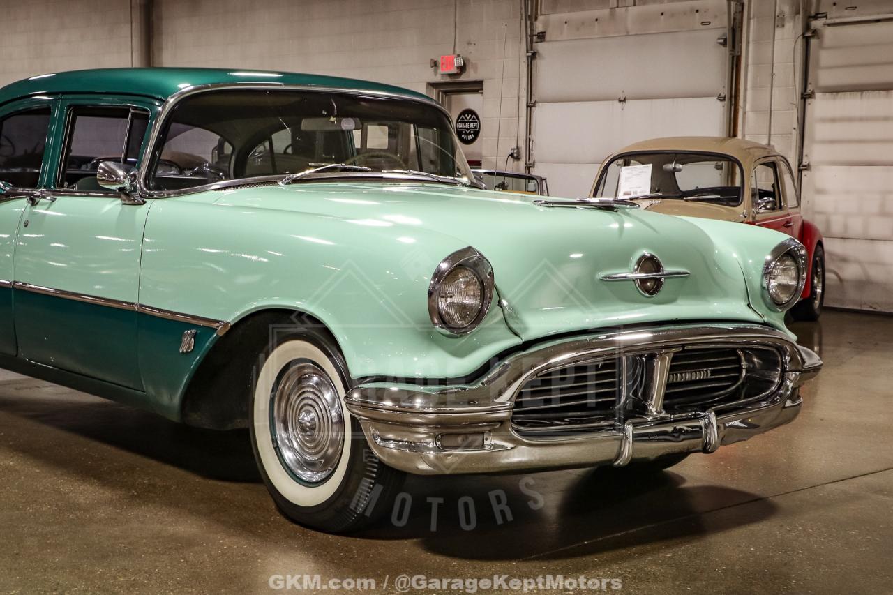 1956 Oldsmobile Super 88 Holiday Sedan