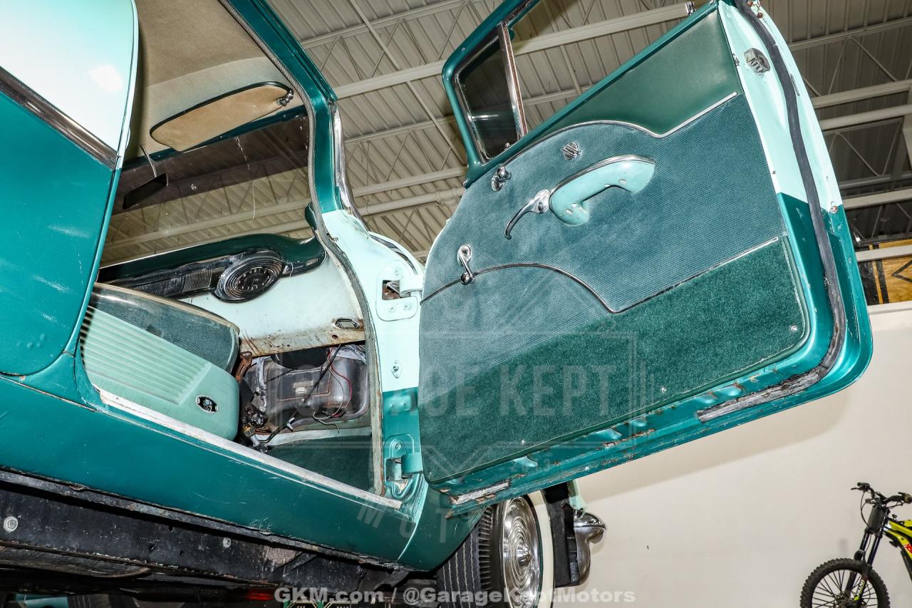 1956 Oldsmobile Super 88 Holiday Sedan