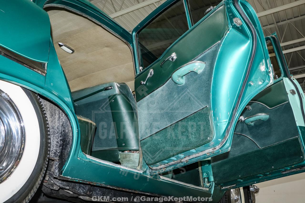 1956 Oldsmobile Super 88 Holiday Sedan