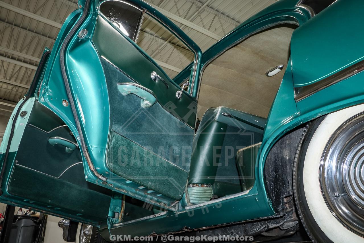 1956 Oldsmobile Super 88 Holiday Sedan