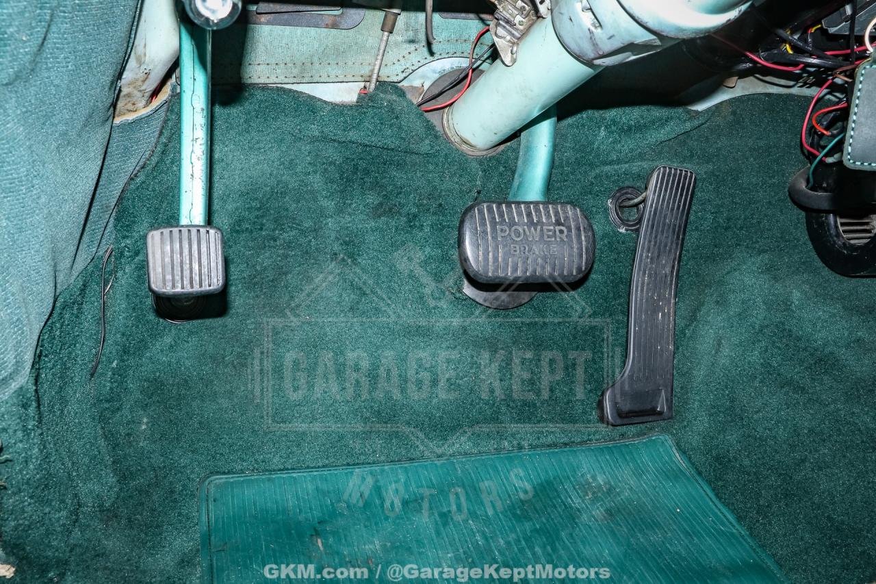 1956 Oldsmobile Super 88 Holiday Sedan