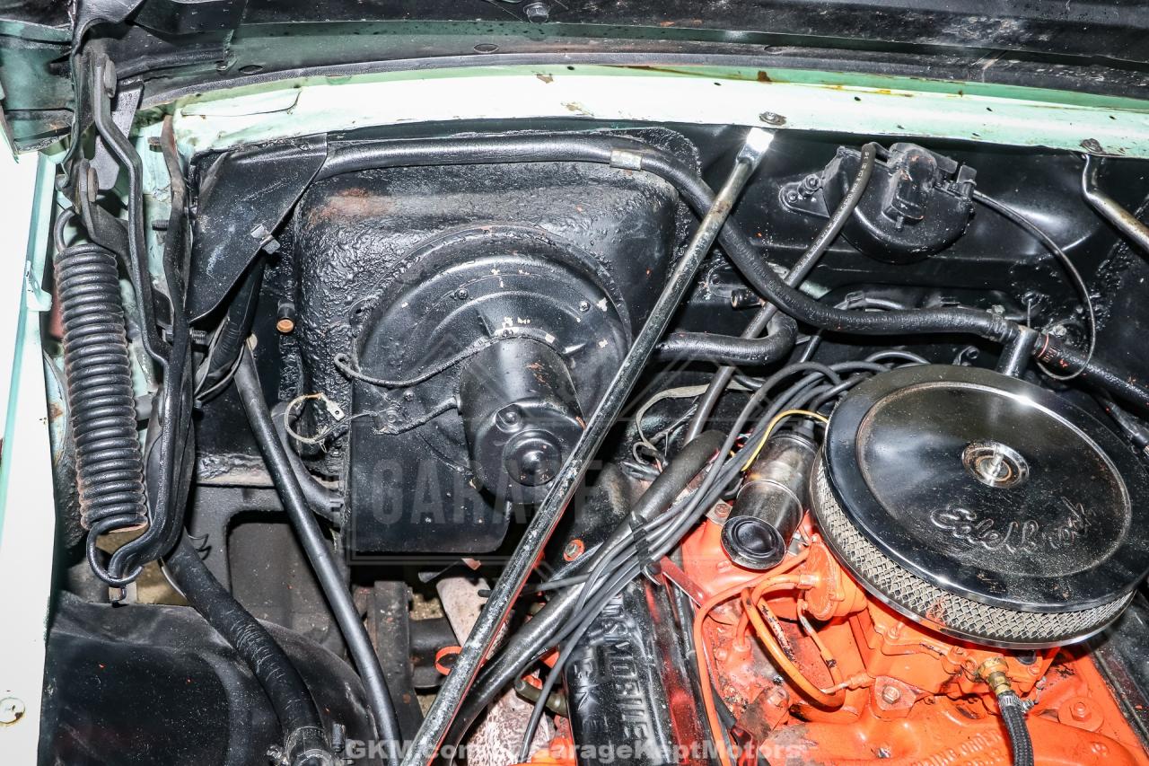 1956 Oldsmobile Super 88 Holiday Sedan