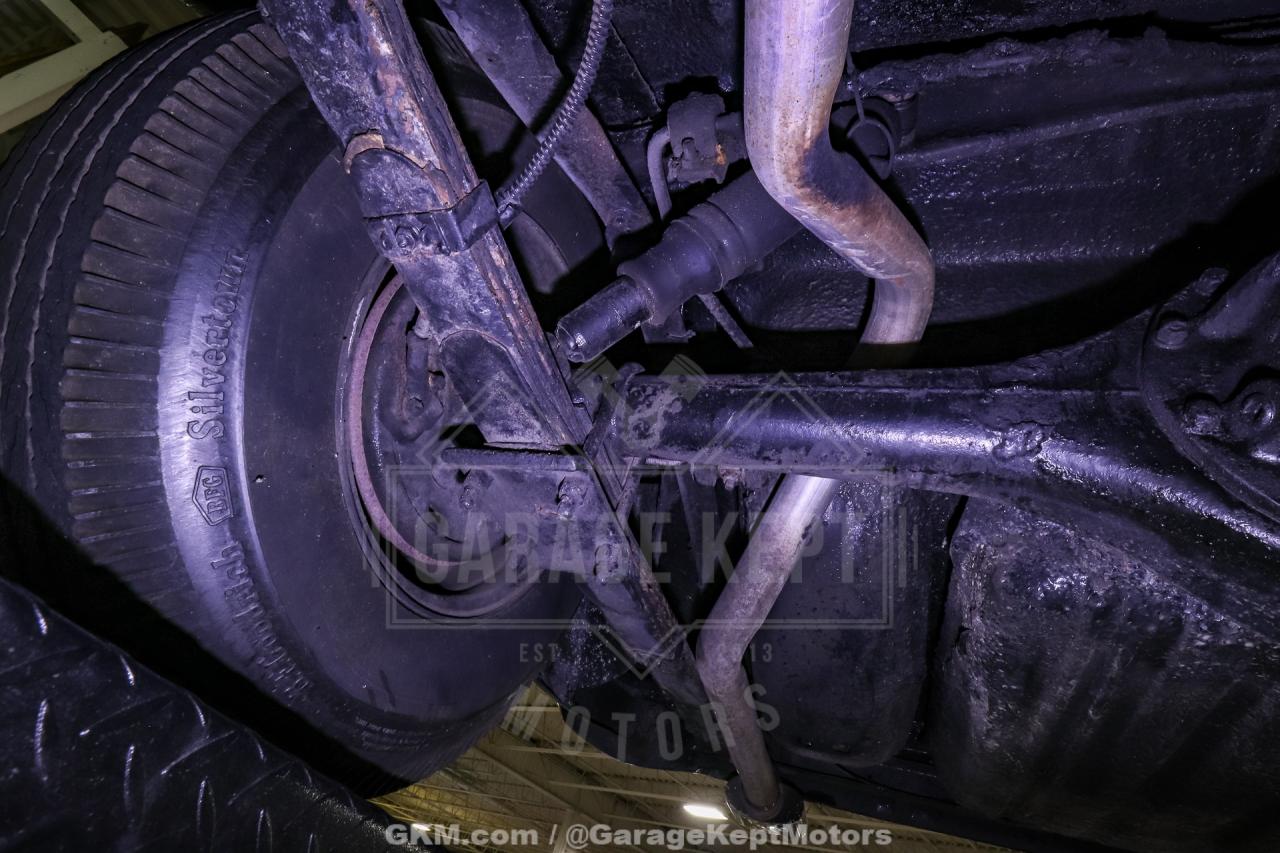 1956 Oldsmobile Super 88 Holiday Sedan