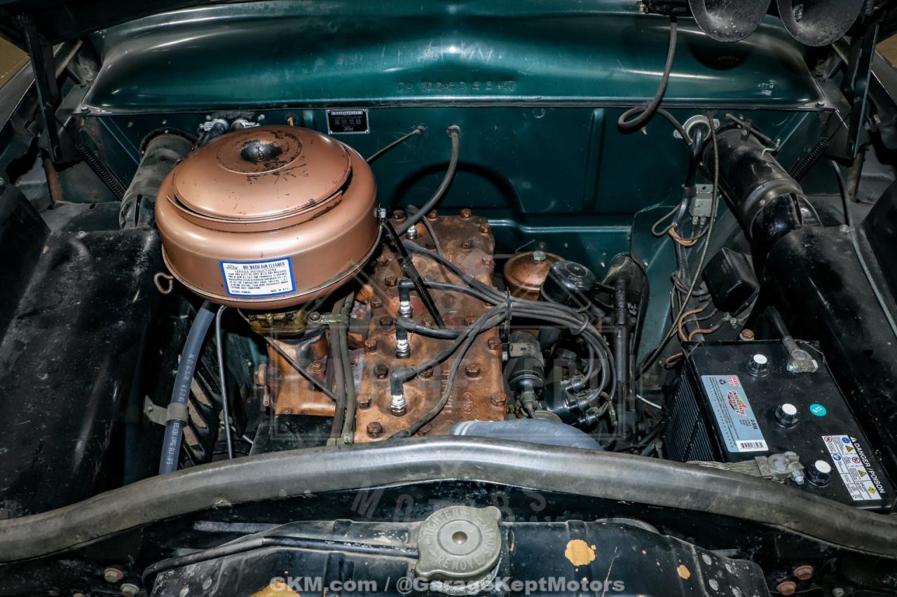 1951 Ford Custom Deluxe