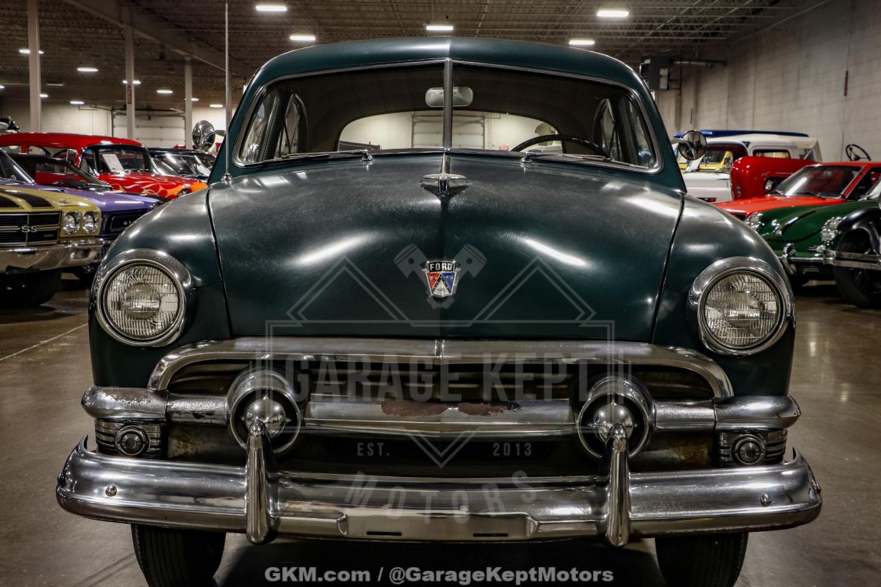 1951 Ford Custom Deluxe