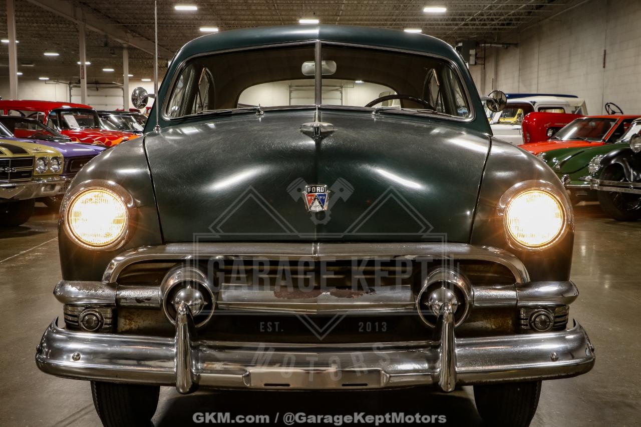 1951 Ford Custom Deluxe