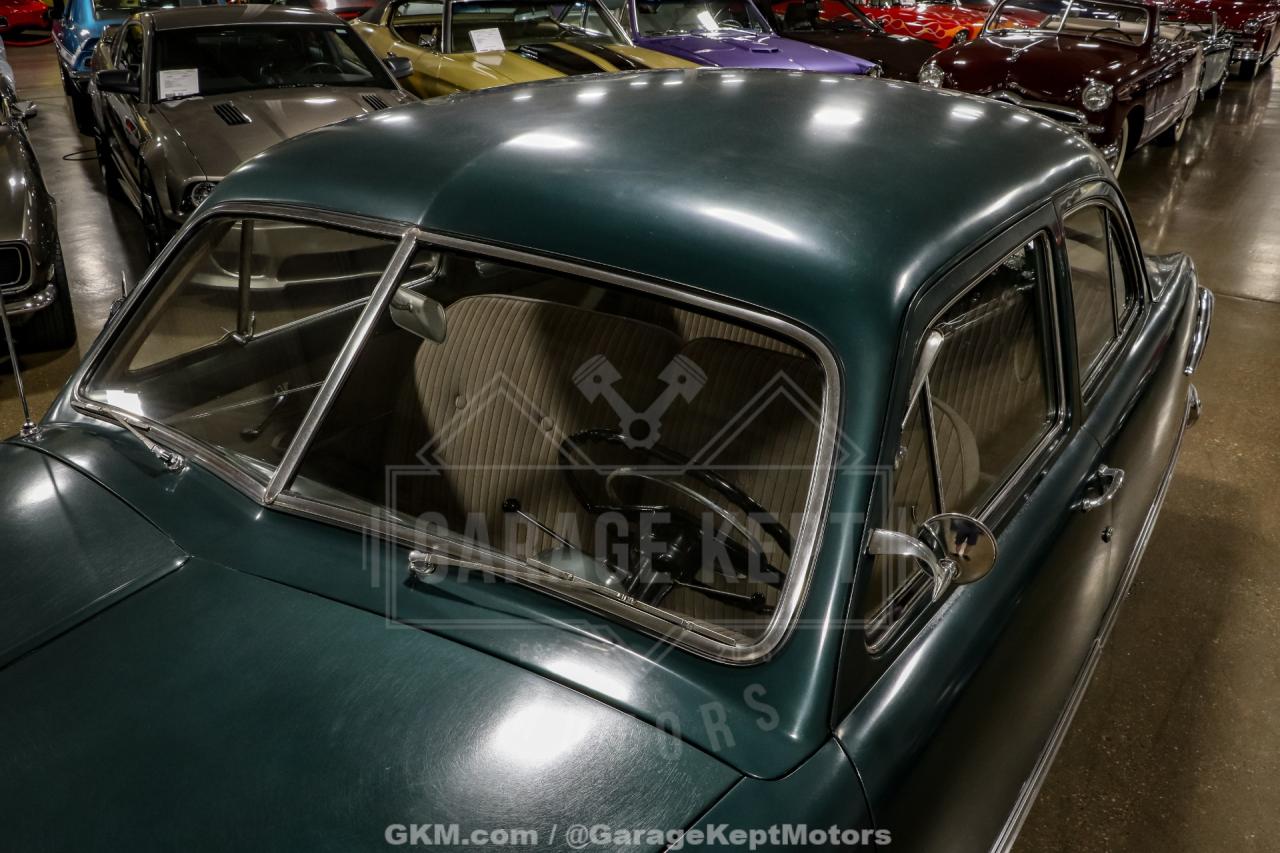 1951 Ford Custom Deluxe