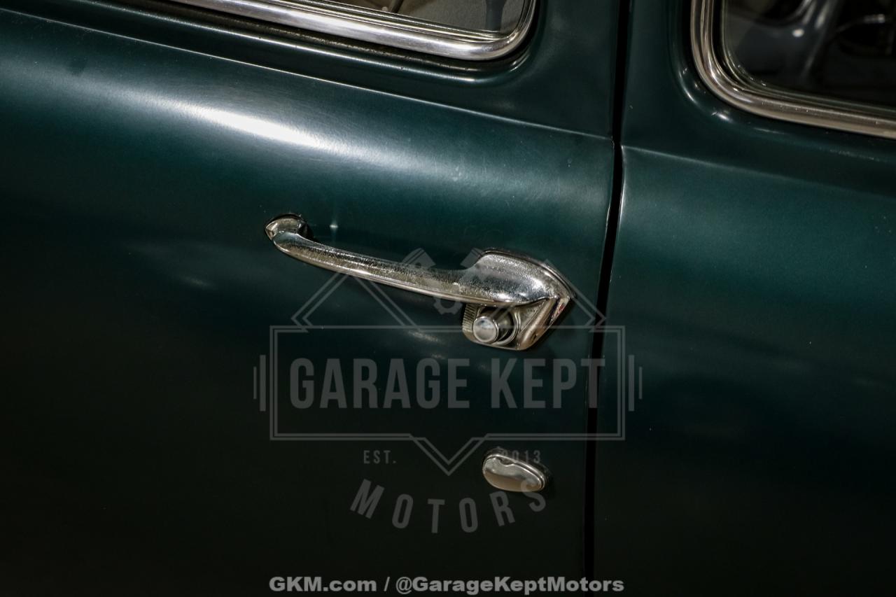 1951 Ford Custom Deluxe