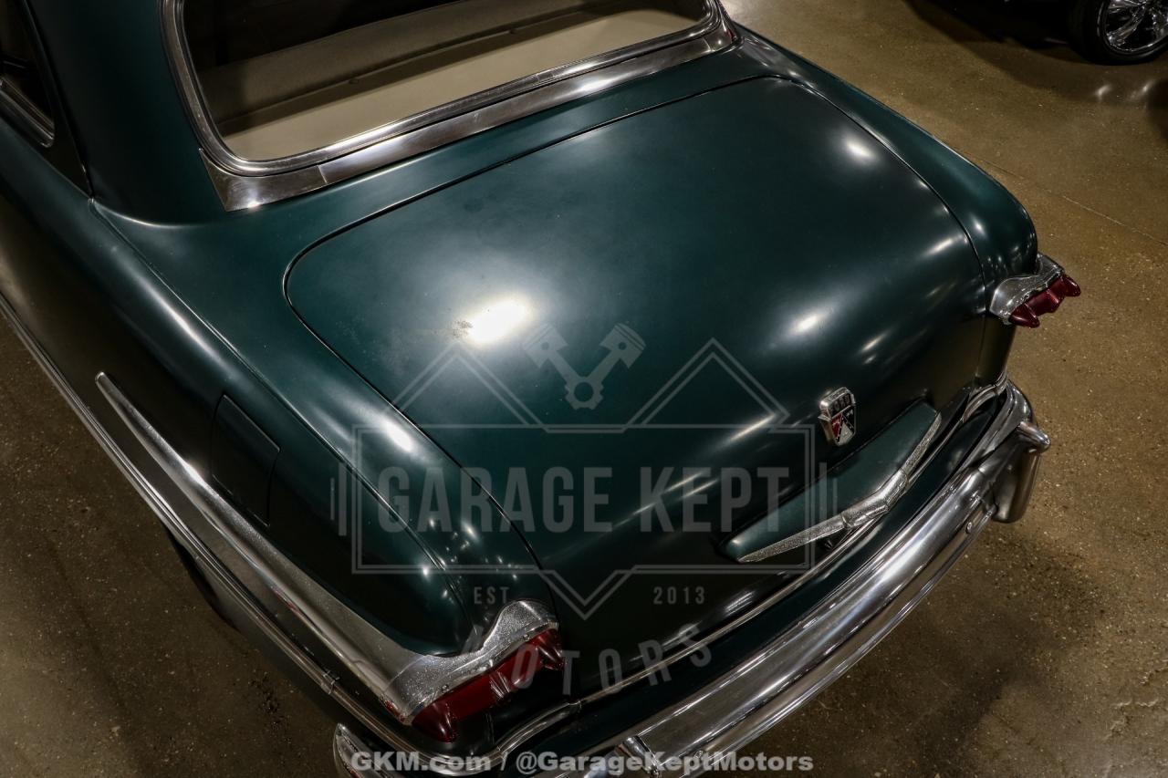 1951 Ford Custom Deluxe