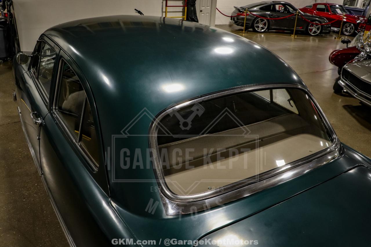 1951 Ford Custom Deluxe