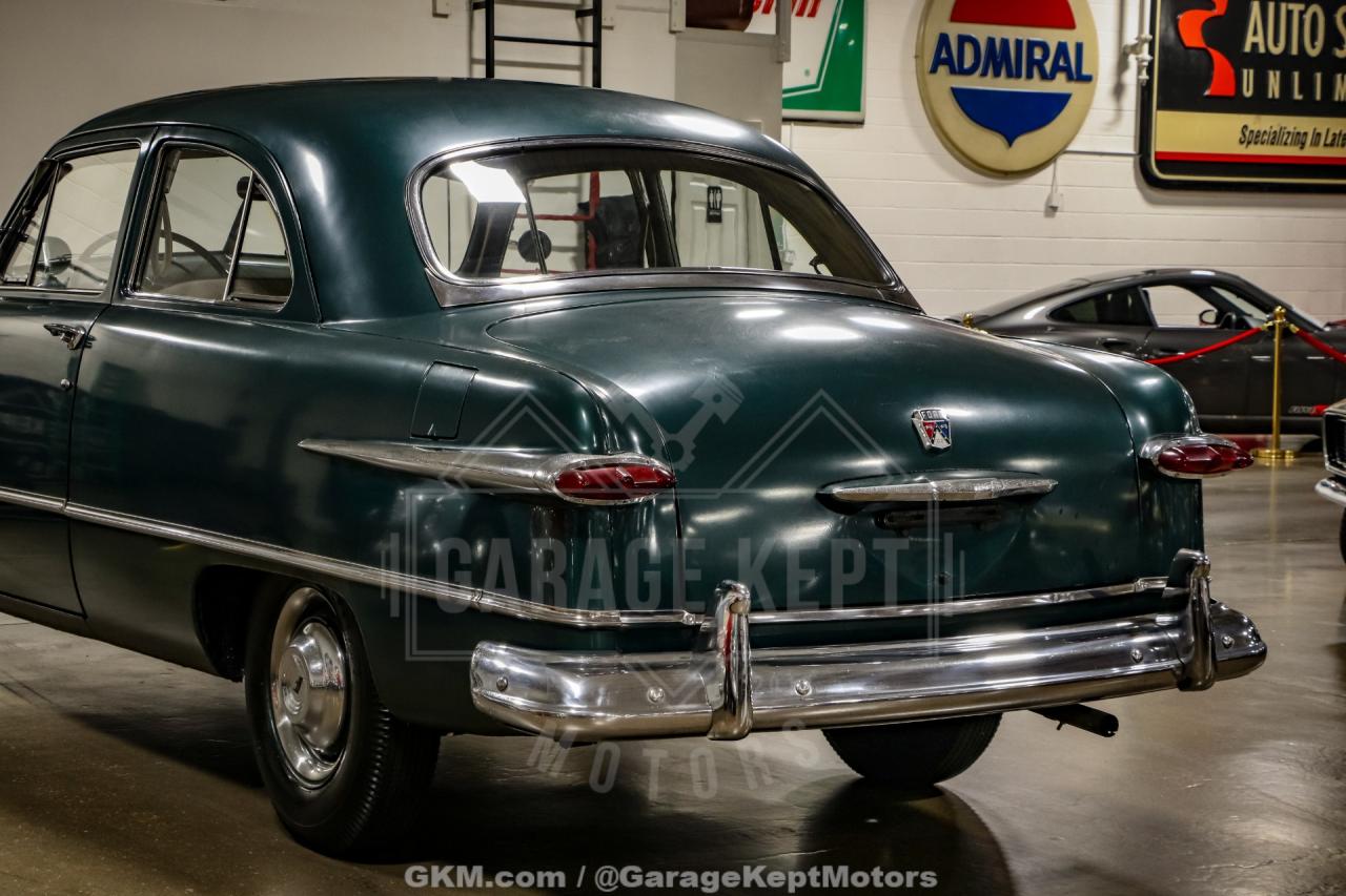 1951 Ford Custom Deluxe