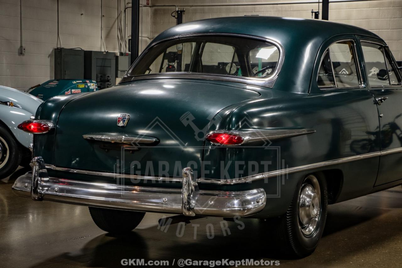 1951 Ford Custom Deluxe