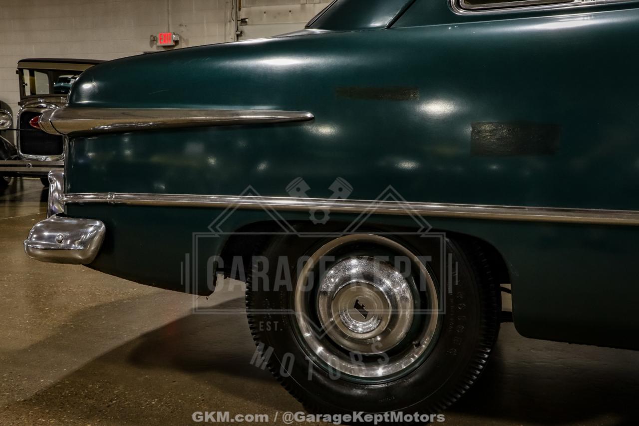 1951 Ford Custom Deluxe