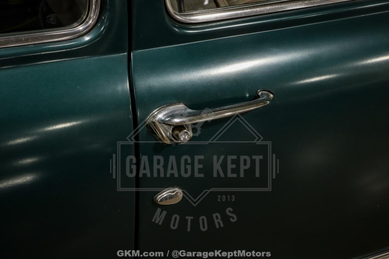 1951 Ford Custom Deluxe