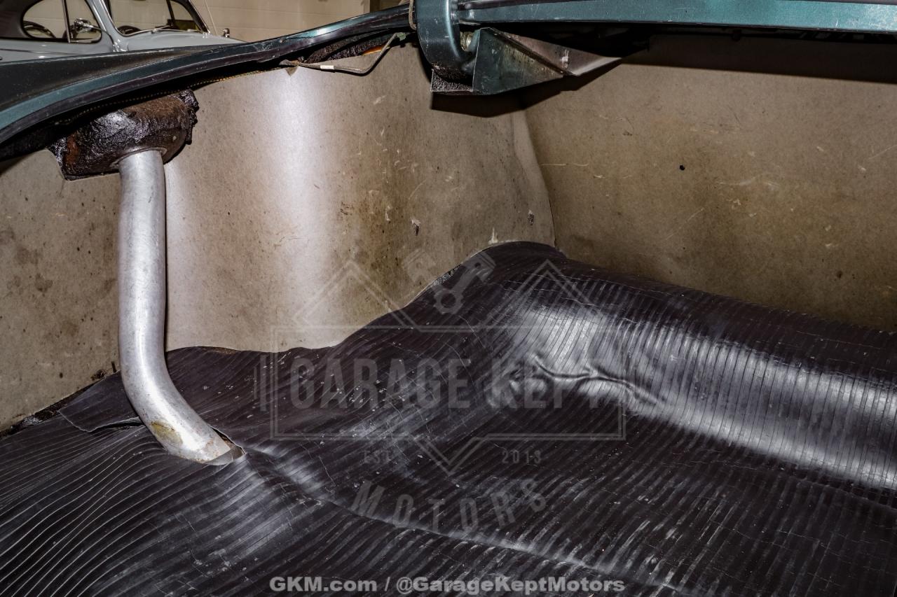 1951 Ford Custom Deluxe