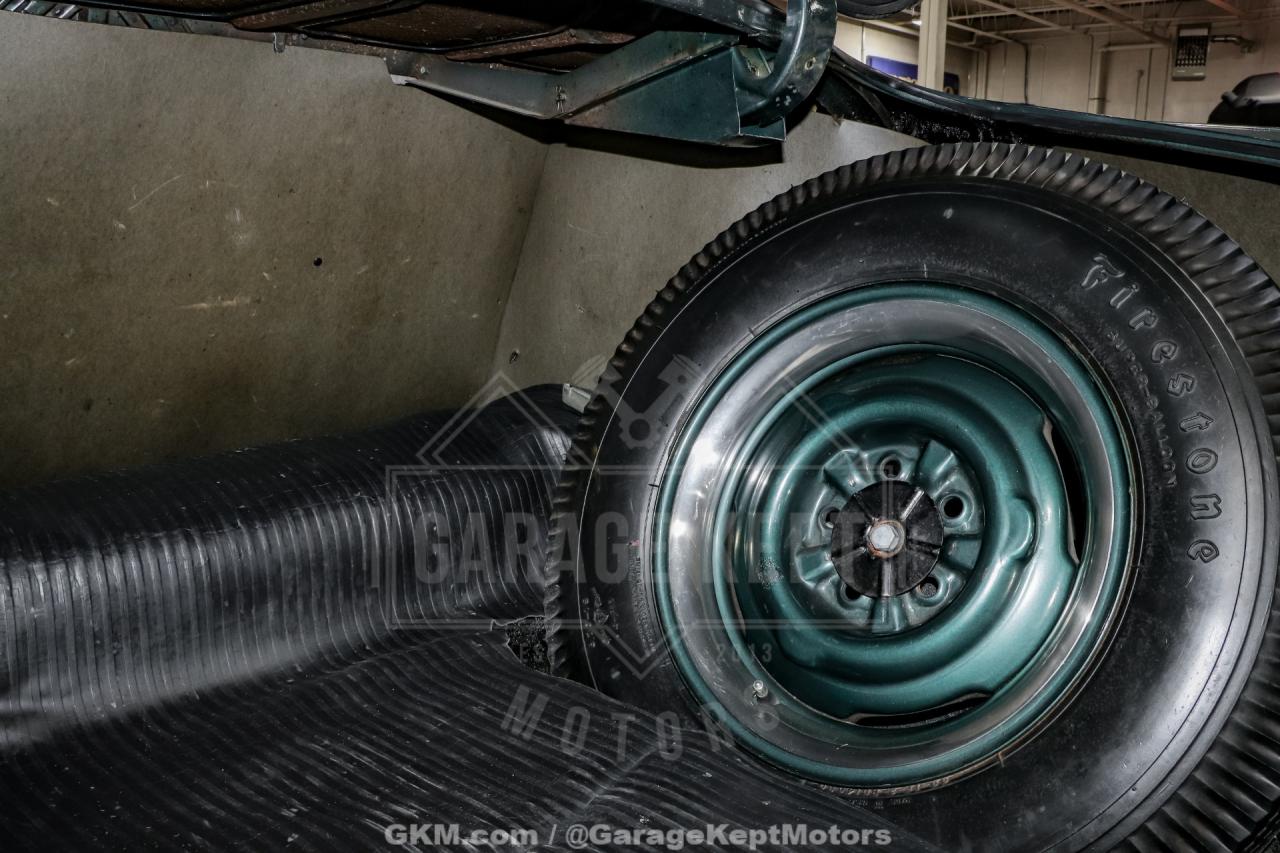 1951 Ford Custom Deluxe