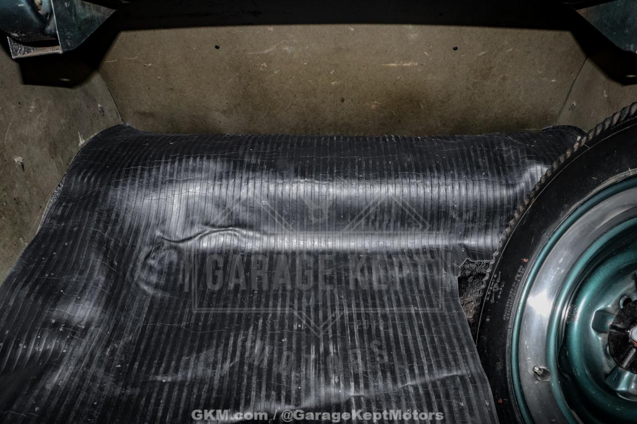 1951 Ford Custom Deluxe