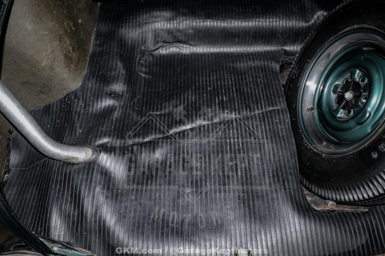 1951 Ford Custom Deluxe