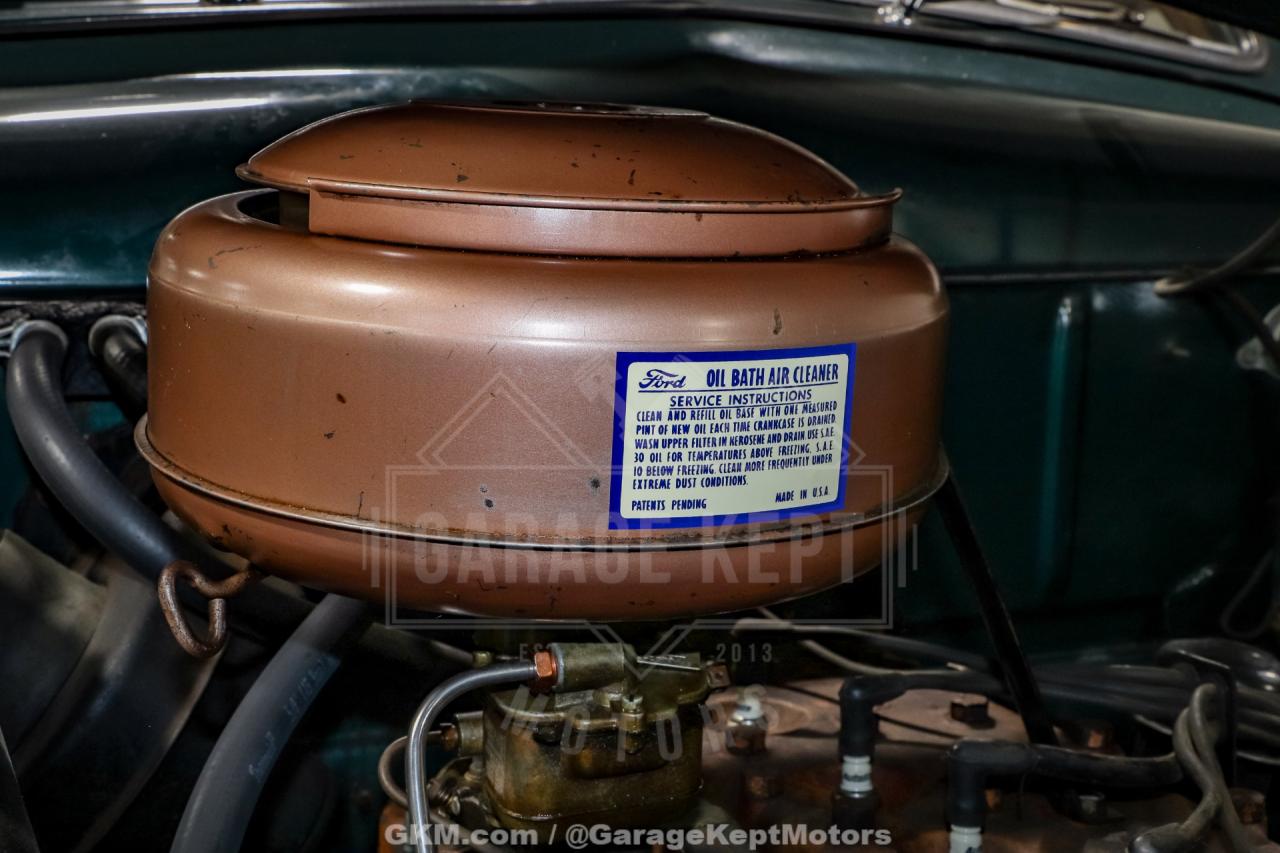 1951 Ford Custom Deluxe