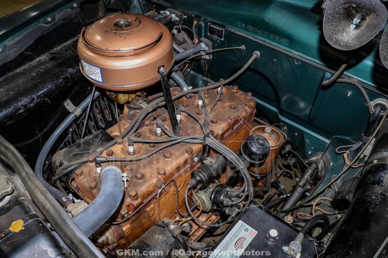 1951 Ford Custom Deluxe