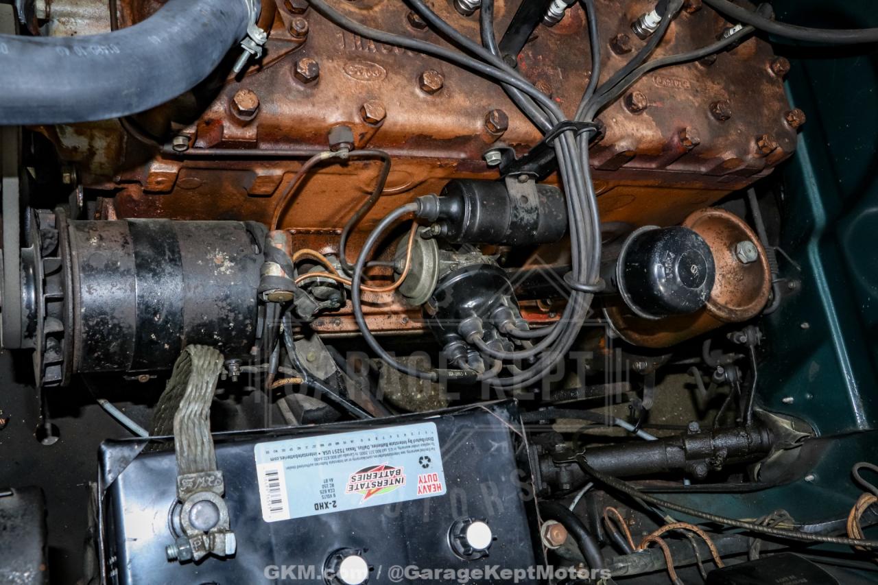 1951 Ford Custom Deluxe