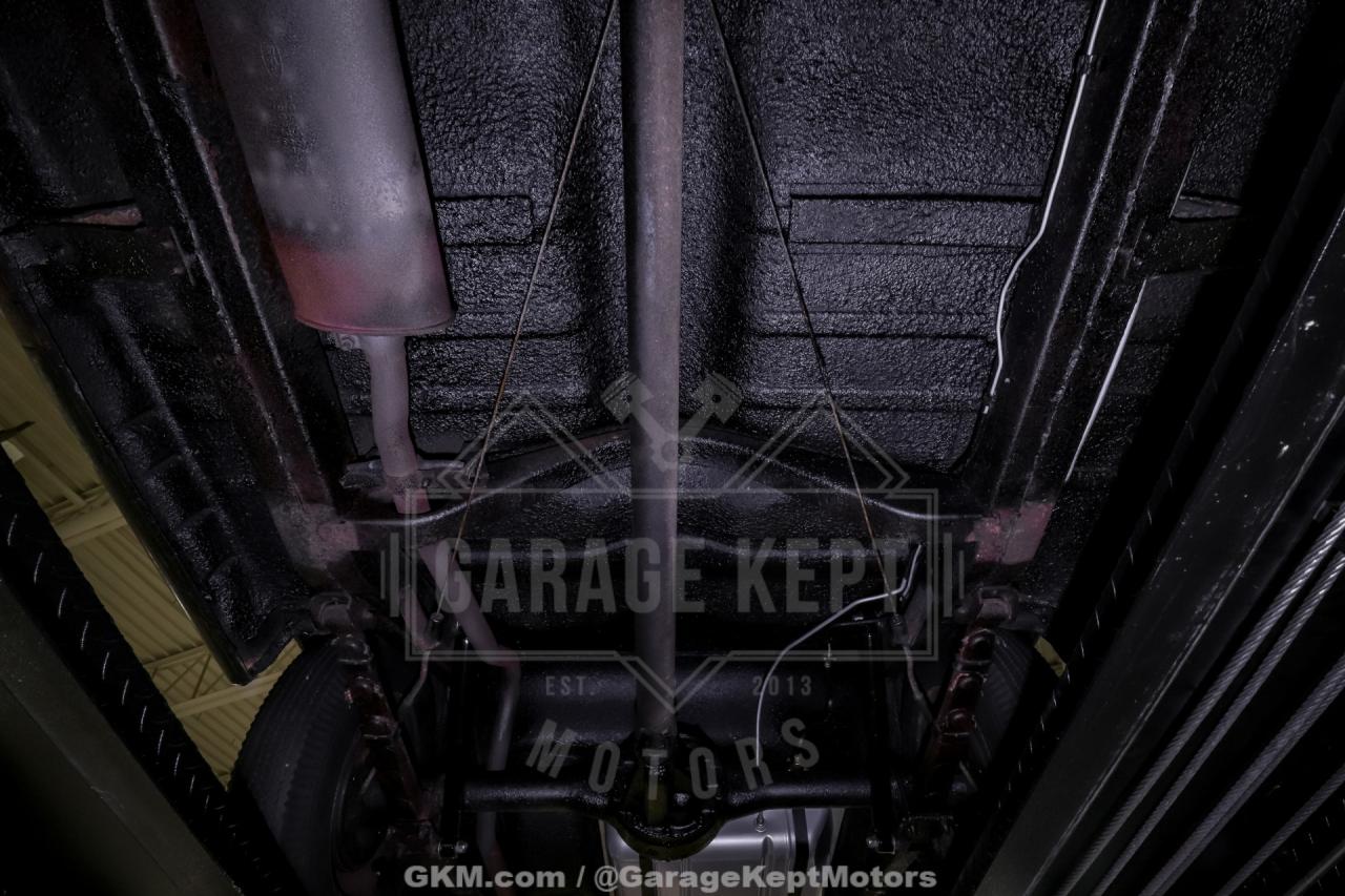 1951 Ford Custom Deluxe