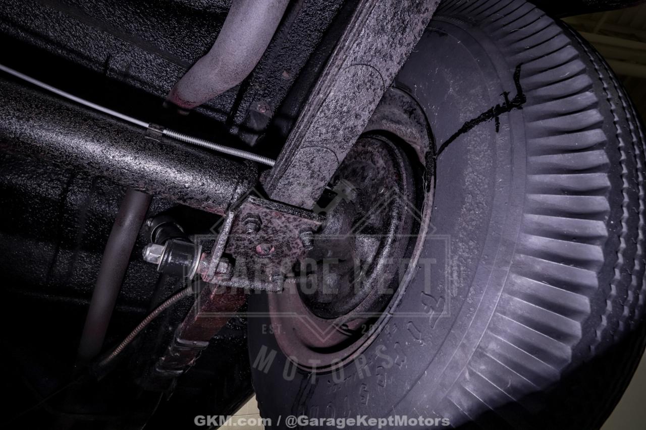 1951 Ford Custom Deluxe