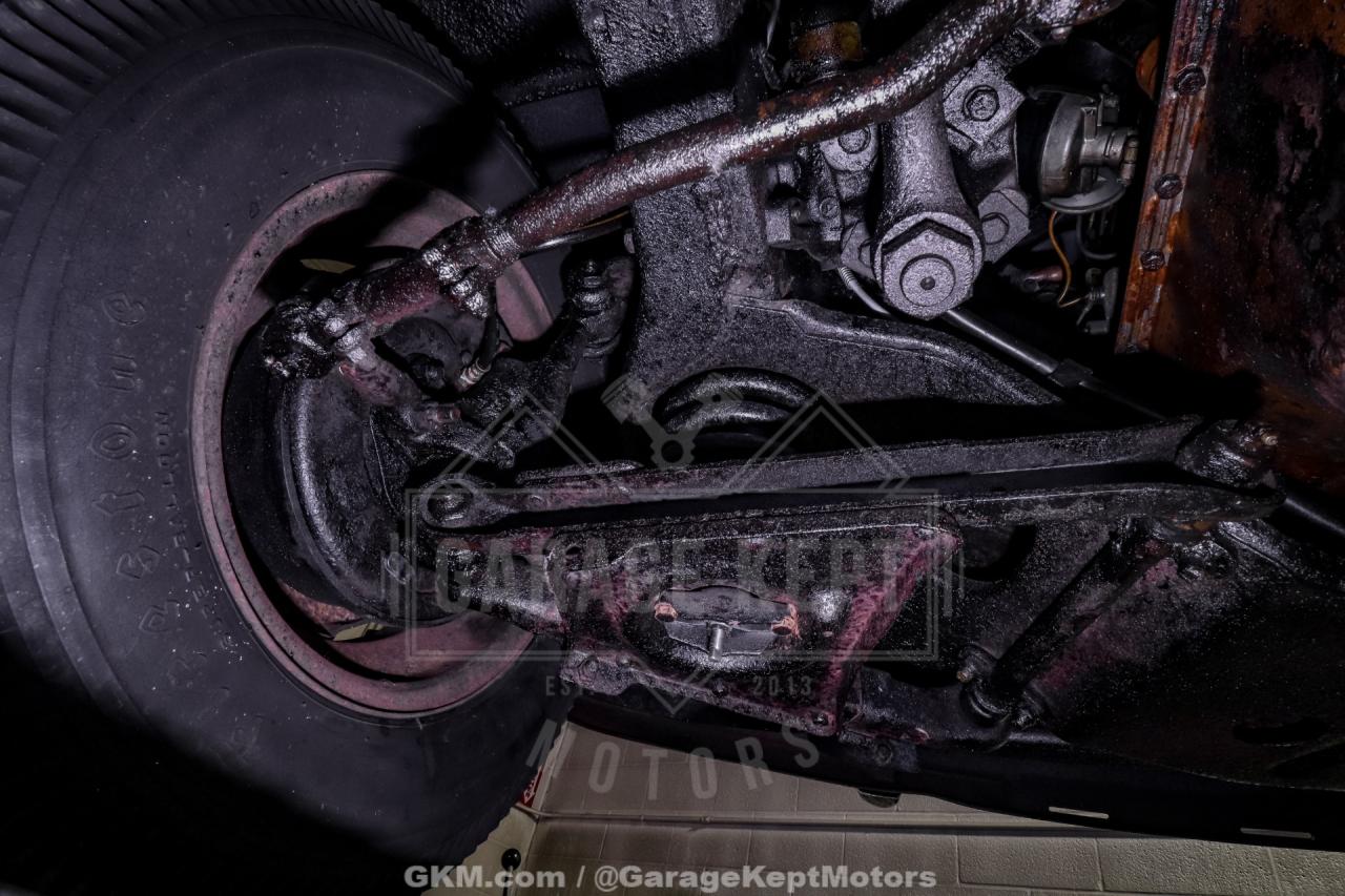 1951 Ford Custom Deluxe