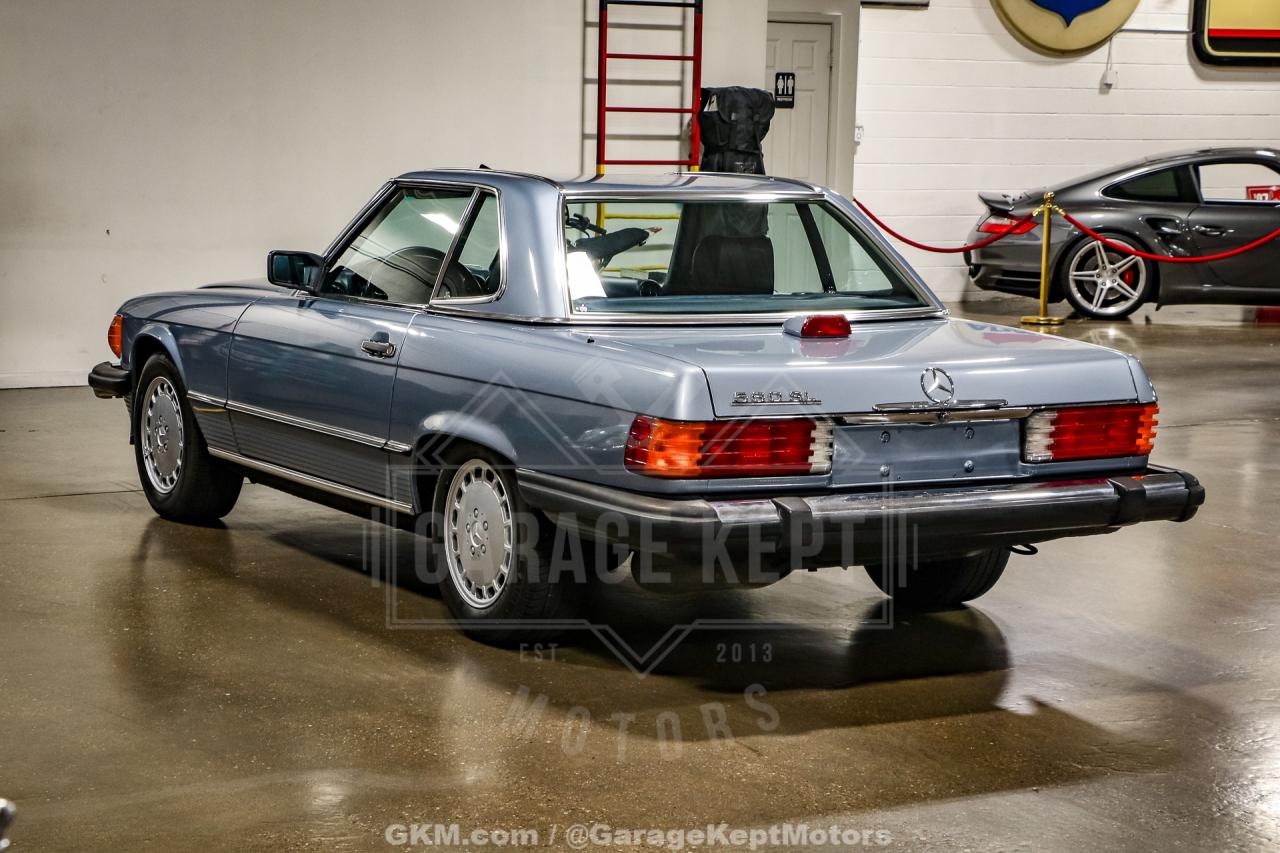 1986 Mercedes - Benz 560SL