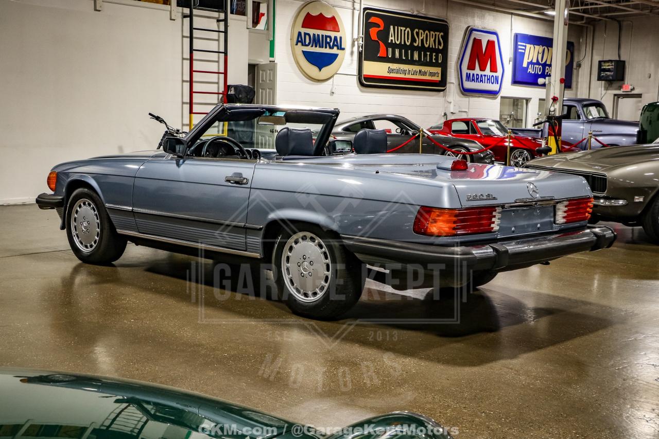 1986 Mercedes - Benz 560SL