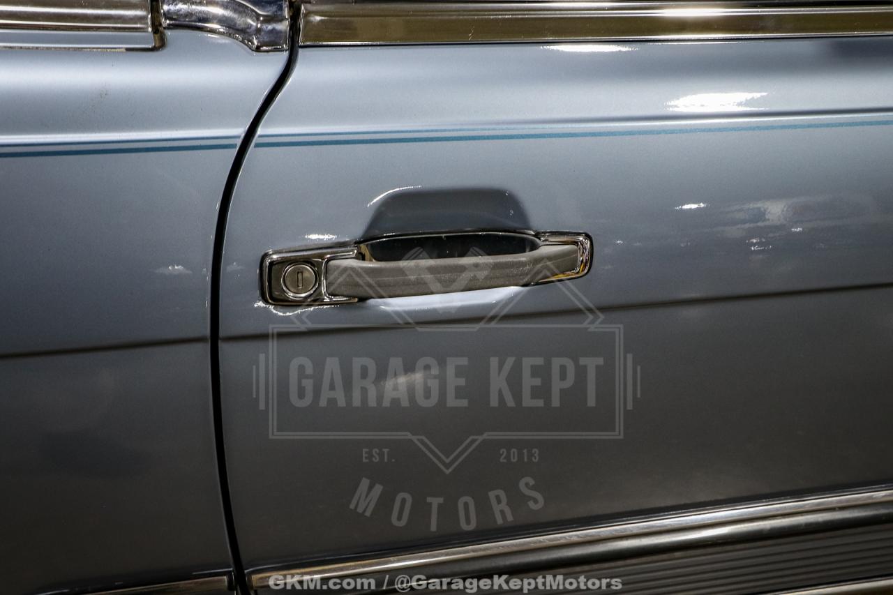 1986 Mercedes - Benz 560SL