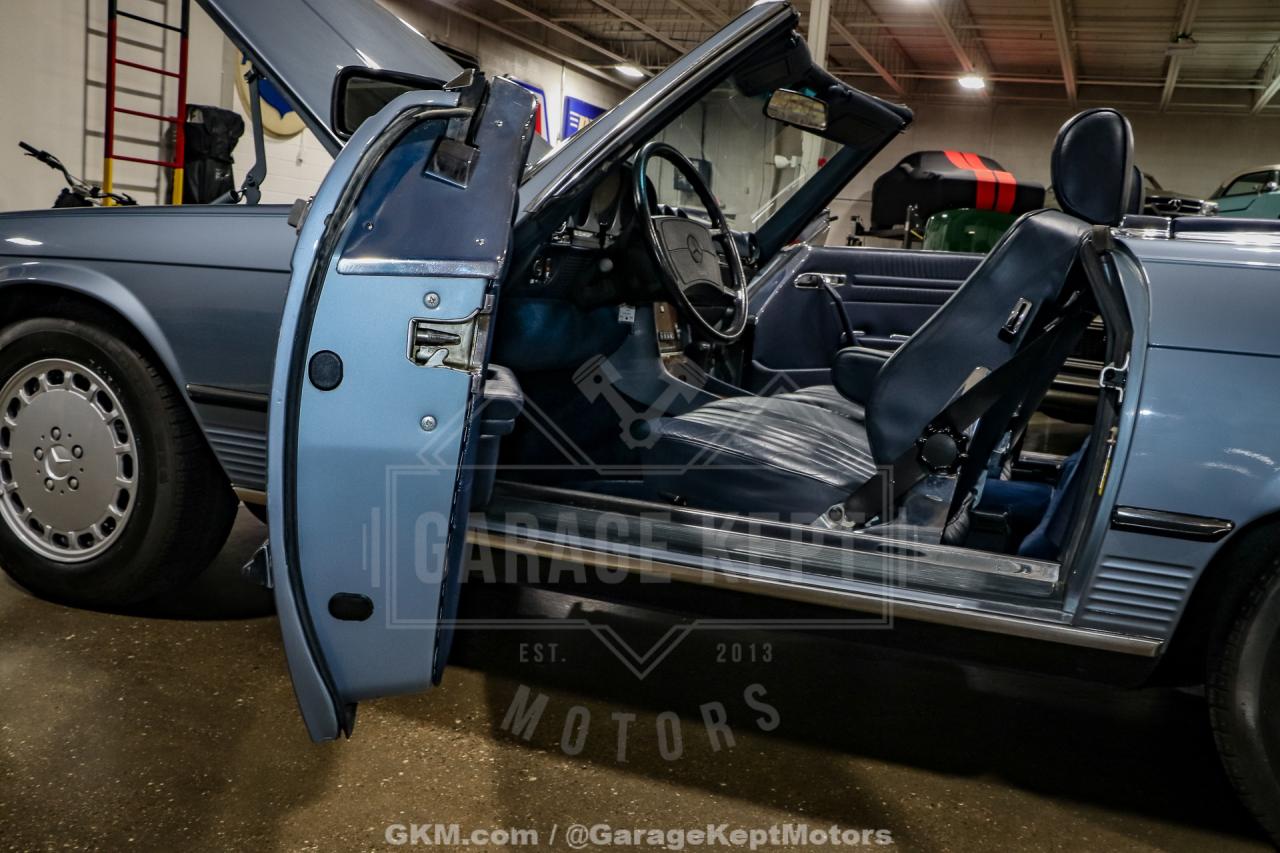 1986 Mercedes - Benz 560SL