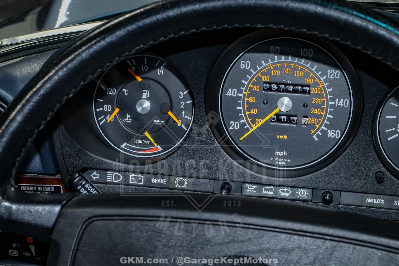 1986 Mercedes - Benz 560SL