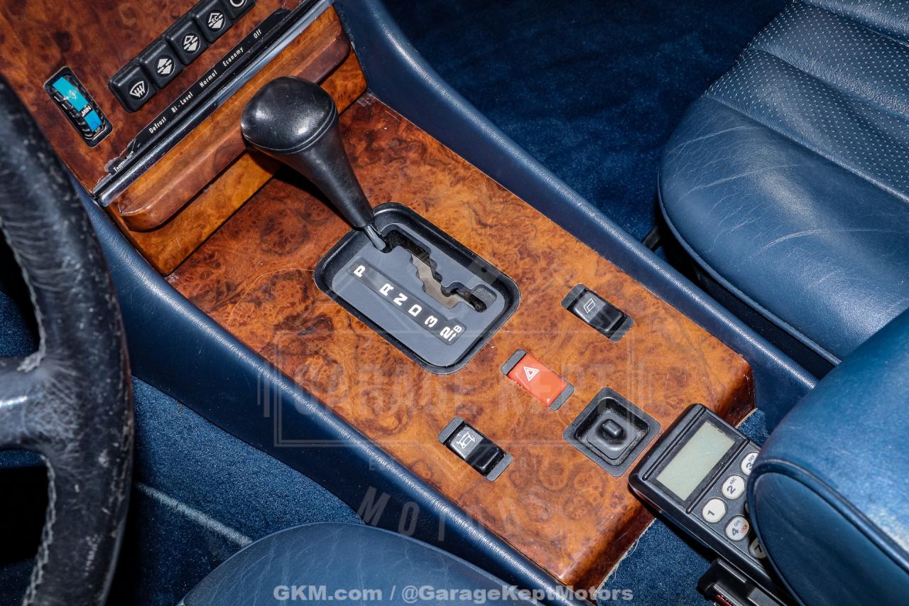 1986 Mercedes - Benz 560SL