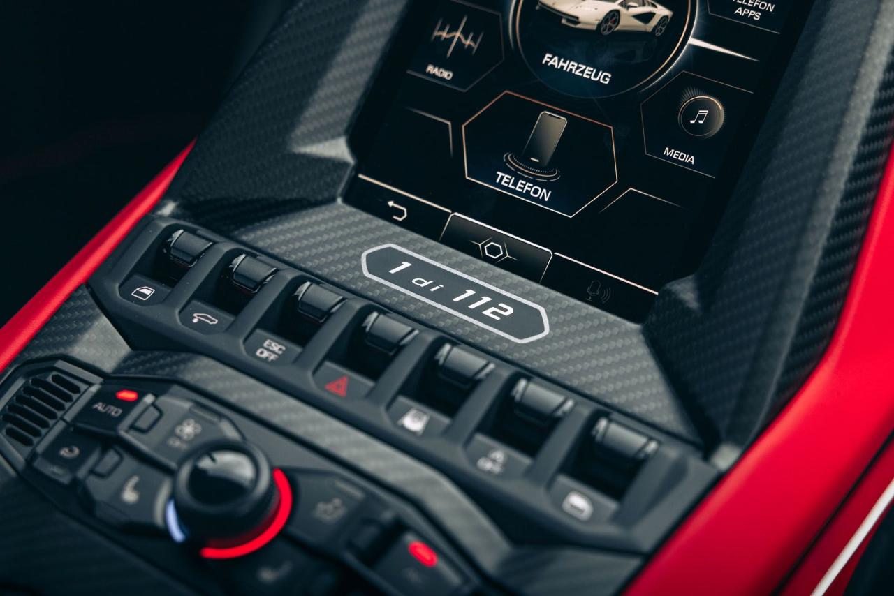 2022 Lamborghini Countach LPI 800-4