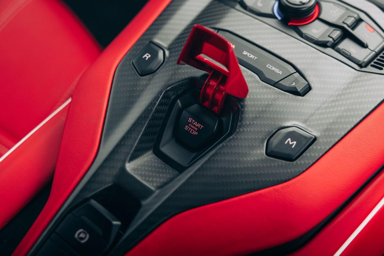 2022 Lamborghini Countach LPI 800-4