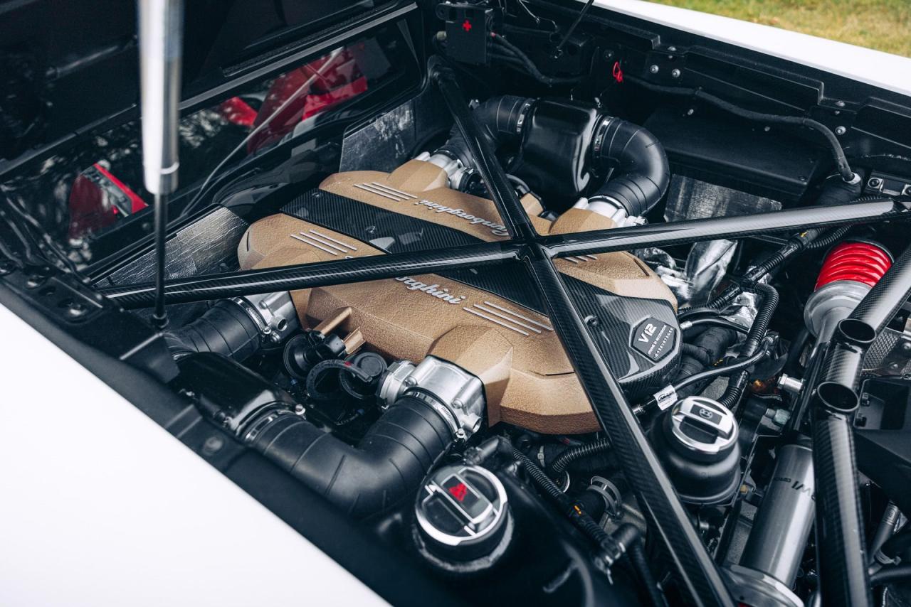 2022 Lamborghini Countach LPI 800-4