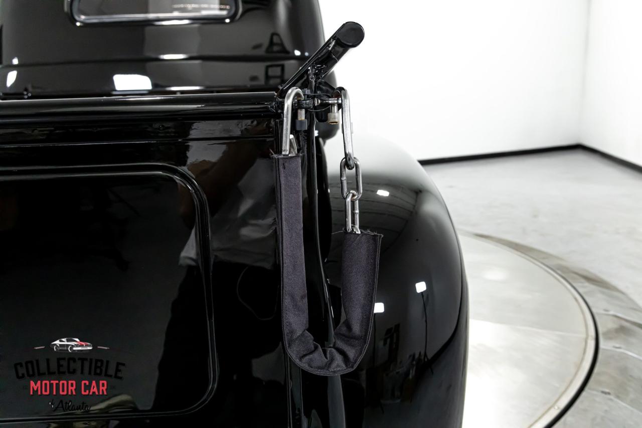 1949 Ford F1 Restomod